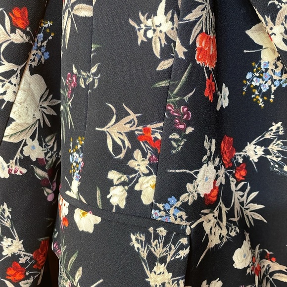 LANE BRYANT UEC Navy Blue Floral Print Blazer Suit Jacket - Picture 7 of 12